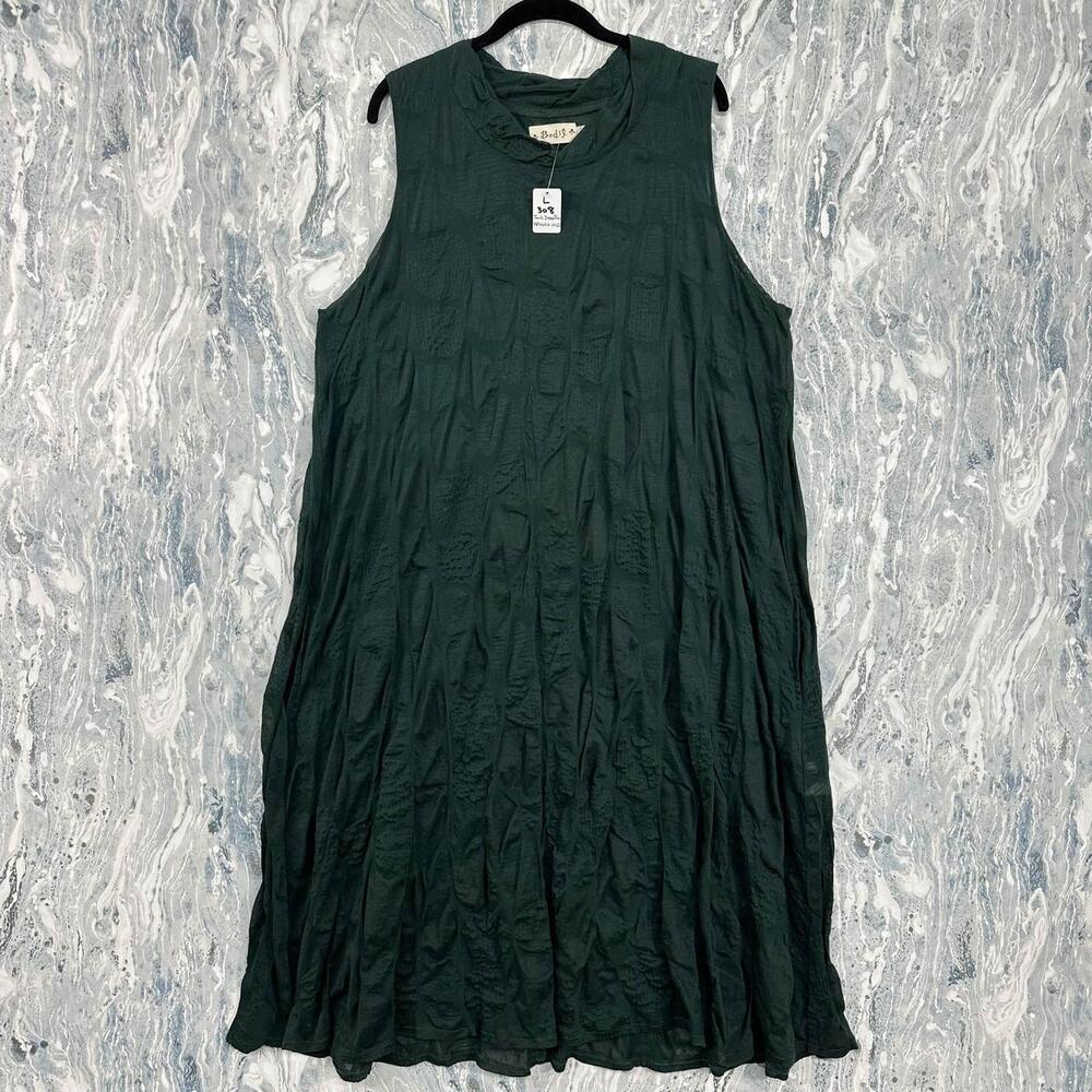 Bodil Sleeveless Dark Green Shift Dress